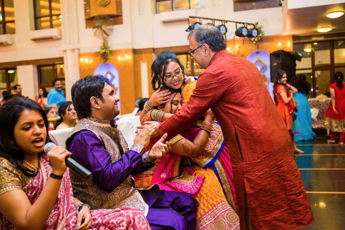 candid-wedding-photographer-bangalore-1190