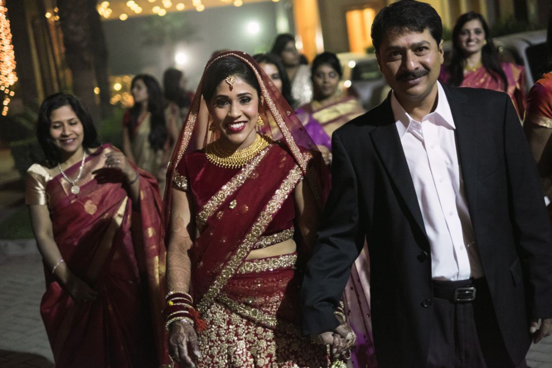 3-s03-candid-wedding-photographer-delhi
