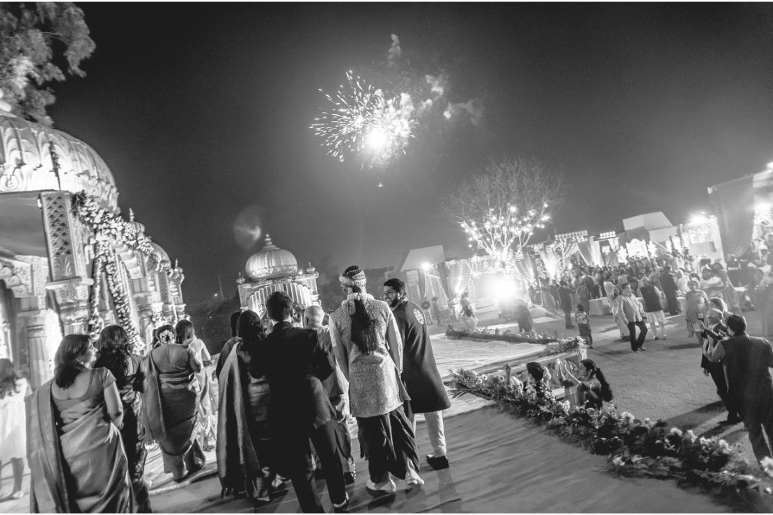 33-319-candid-wedding-photographer-delhi