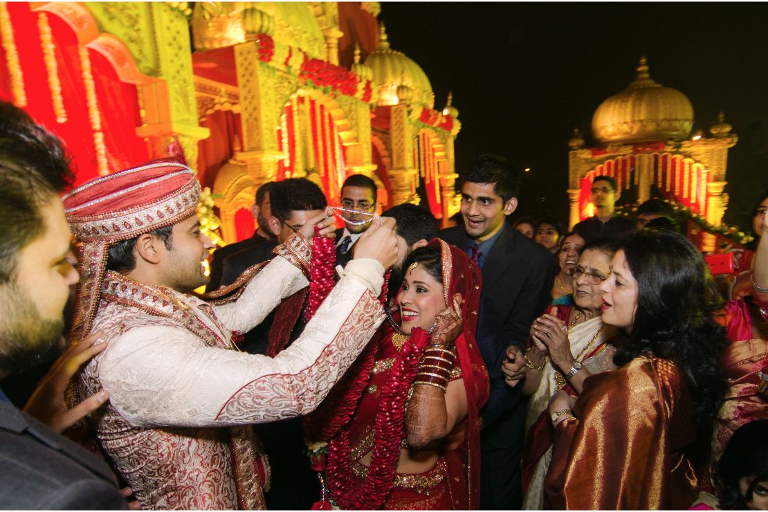 384-411-candid-wedding-photographer-delhi