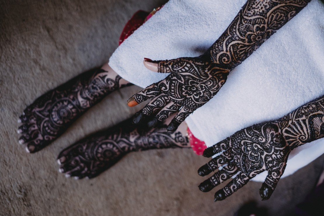 A kashmiri wedding photography story : gina + tariq : shot in srinagar, jammu & kashmir